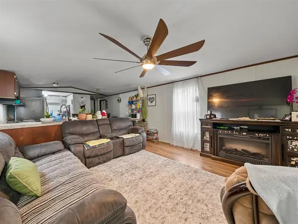 312 N Douglas Street, Mart, TX 76664