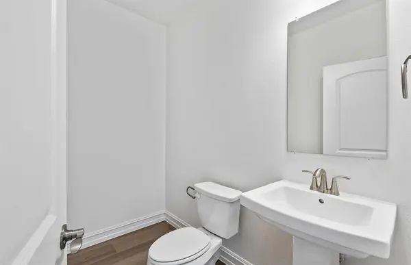 717 Brozgold Avenue, Midlothian, TX 76065