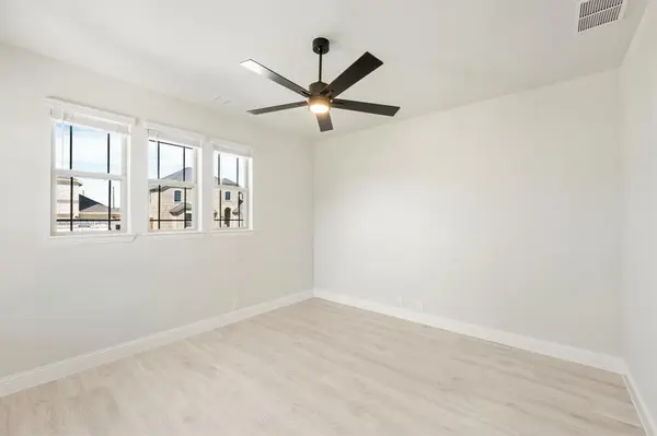 2107 Redding Drive, Mansfield, TX 76084