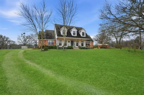 2411 Fm 1564 W, Caddo Mills, TX 75135