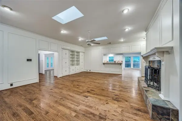 9223 Club Glen Drive, Dallas, TX 75243