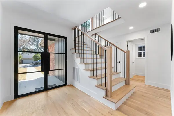 2900 Mcfarlin Boulevard, University Park, TX 75205