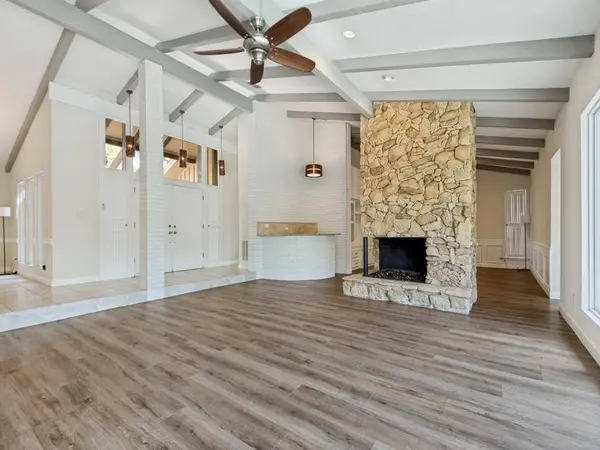 108 Wellesley Drive, Irving, TX 75062