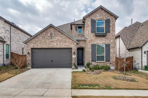 4713 Honeysuckle Court, Aubrey, TX 76227