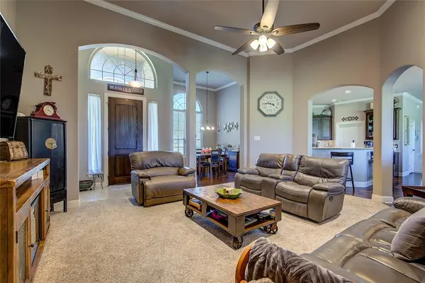 15440 Saddle Ridge Circle, Terrell, TX 75160