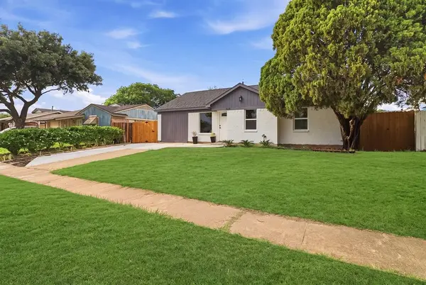 909 LISTER Drive, Garland, TX 75040