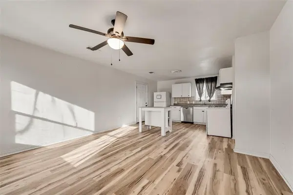 1303 S Medora Street, Terrell, TX 75160