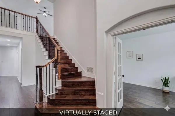 2529 Louis Lane, Lewisville, TX 75056