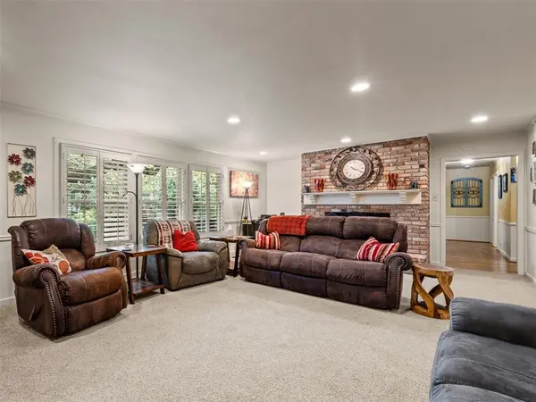 2325 Wooded Acres, Waco, TX 76710