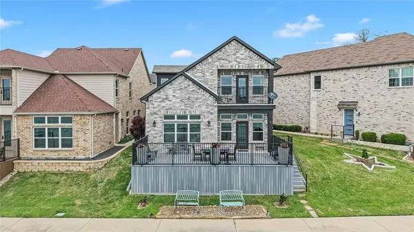 164 Marina Drive, Mabank, TX 75156