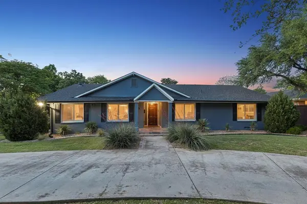 5709 Forest Lane, Dallas, TX 75230