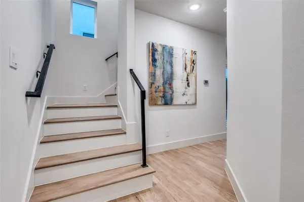 2906 Hawthorne Avenue #101, Dallas, TX 75219