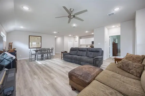 545 Beck Drive, Lavon, TX 75166