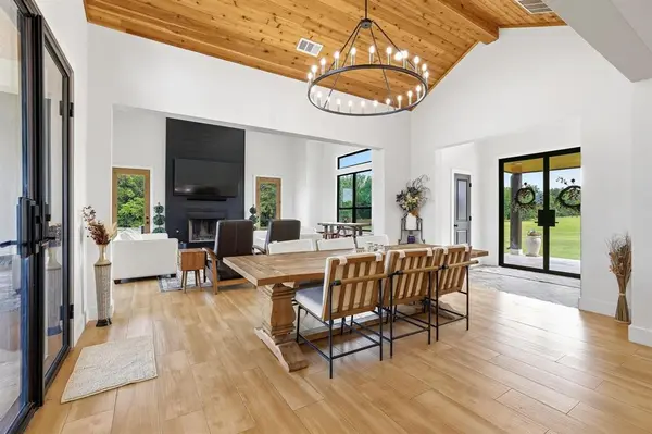 2889 County Road 114, Whitesboro, TX 76273