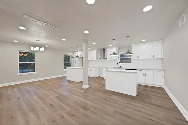 3115 Ponder Drive, Dallas, TX 75229