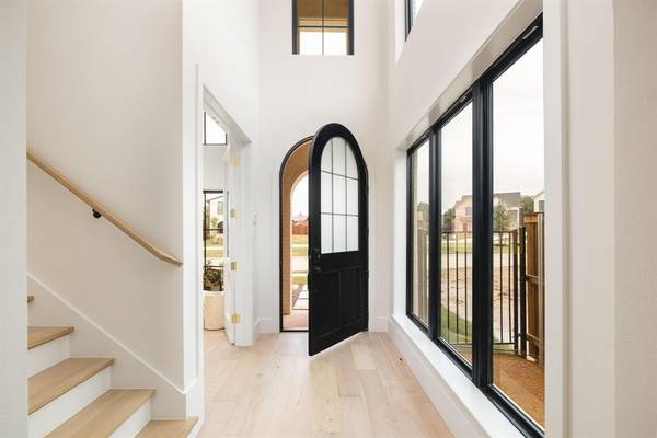 2964 Kosse Court, Grapevine, TX 76051