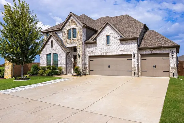 532 Thompson, Van Alstyne, TX 75495