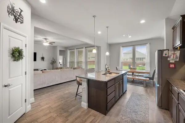 5610 Goodnight Court, Midlothian, TX 76065