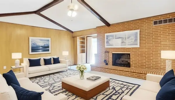 6301 Wrigley Way, Fort Worth, TX 76133