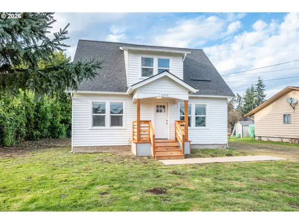 2103 36TH AVE, Longview, WA 98632