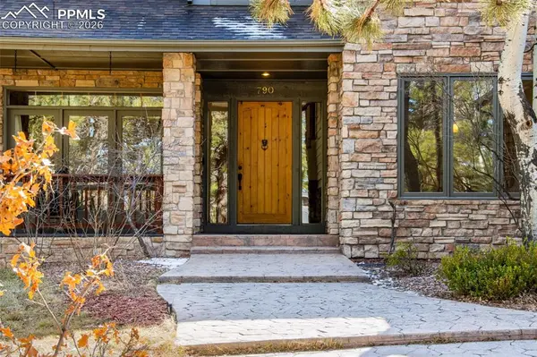 790 Sun Burst Vista, Monument, CO 80132