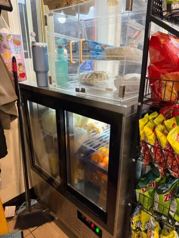 166 Remsen Ave, New Brunswick City, NJ 08901