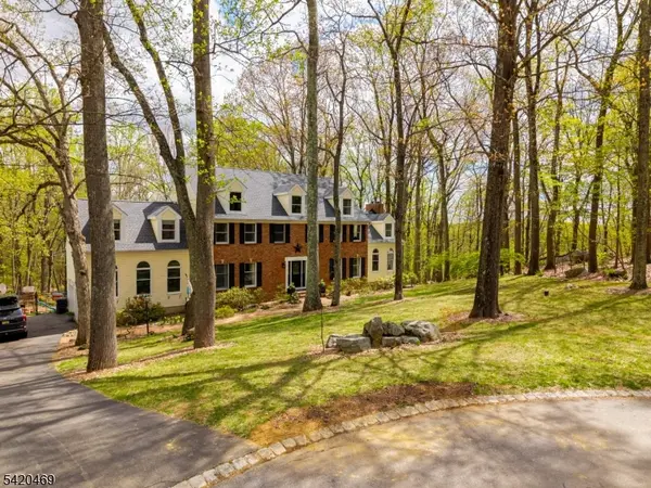 122 Forest Dr, Lebanon Twp., NJ 08826