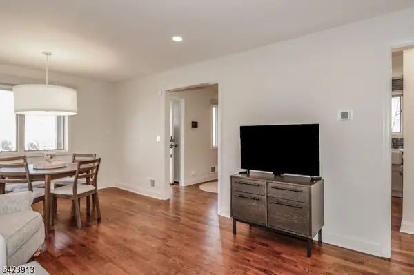 113 Spear St, Metuchen Boro, NJ 08840