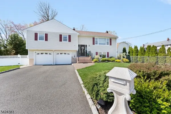 68 DORIS WAY, Clark Twp., NJ 07066