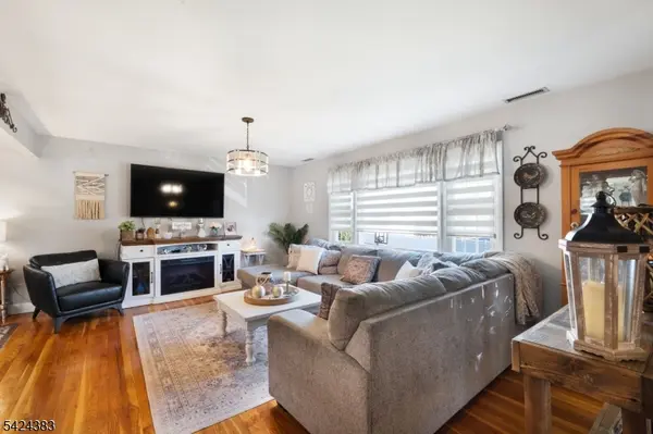 68 DORIS WAY, Clark Twp., NJ 07066