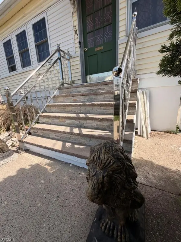 305 Leland Ave, Plainfield City, NJ 07062