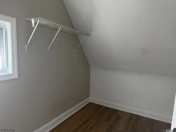 37 Mapes Ave, Newark City, NJ 07112