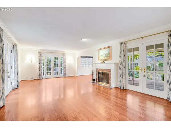 629 SE SAINT ANDREWS DR, Portland, OR 97202