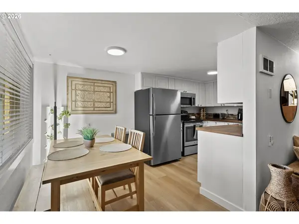 2102 NW KELLY DR #9, Vancouver, WA 98665