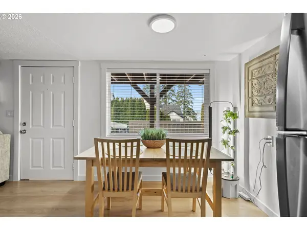 2102 NW KELLY DR #9, Vancouver, WA 98665