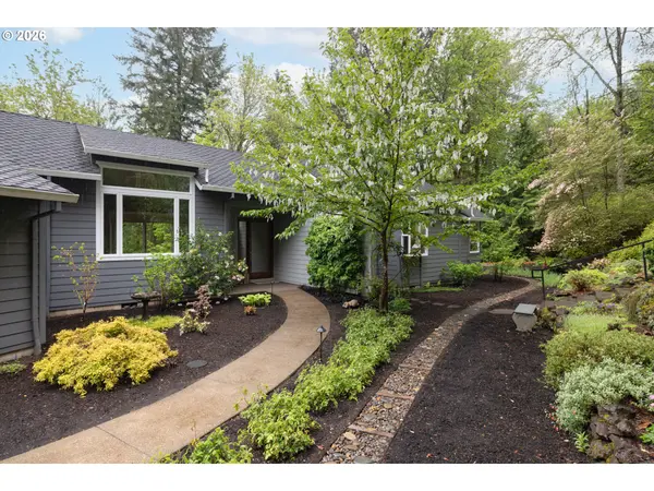 6100 SW THOMAS ST, Portland, OR 97221