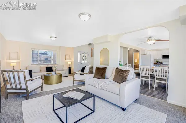 4779 Goldfinch CT, Pueblo, CO 81008