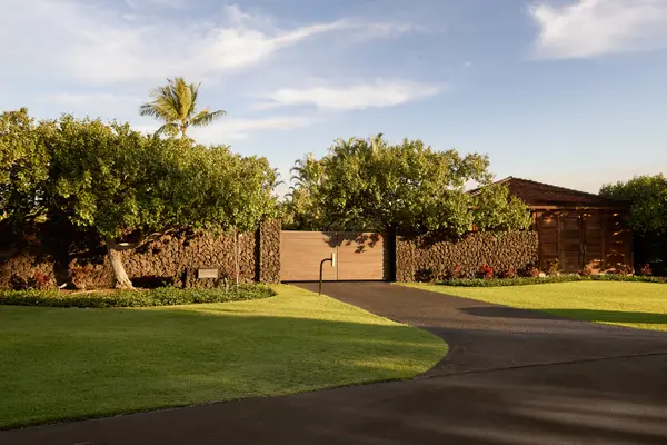 68-1023 PAUOA WAY, Kamuela, HI 96743