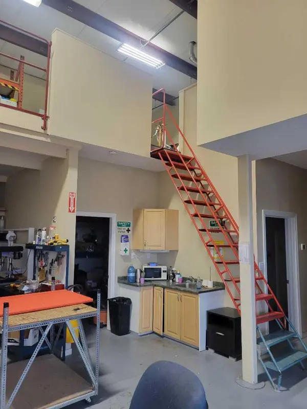 12180 44 ST SE #15, Calgary, AB T2Z4A2