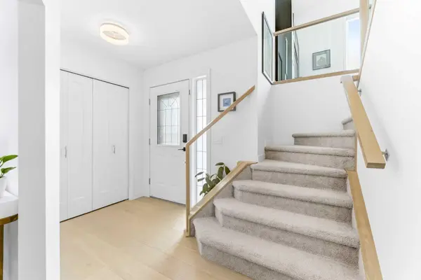 40 Tuscany Ridge GN NW, Calgary, AB T3L 2J4