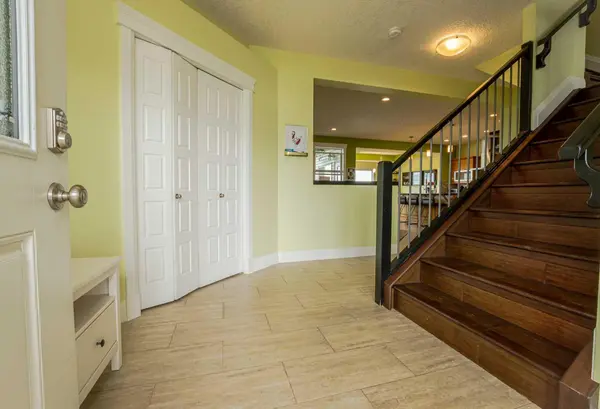 7061 85 Street, Grande Prairie, AB T8X 0J3