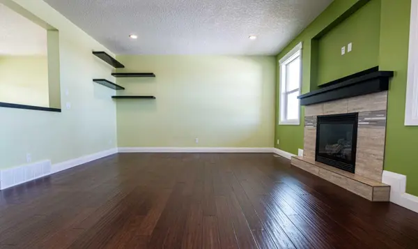 7061 85 Street, Grande Prairie, AB T8X 0J3