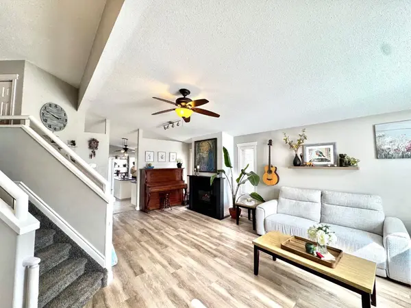 9306 62 AVE, Grande Prairie, AB T8W2E6