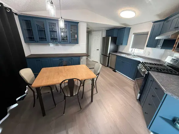 113 Litke CV, Hinton, AB T7V 1A7