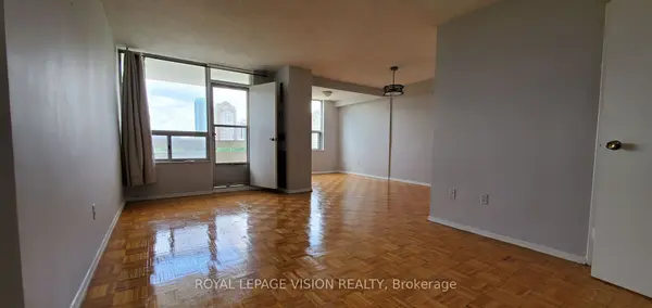 20 Edgecliff Golfway #1202, Toronto C11, ON M3C 3A4