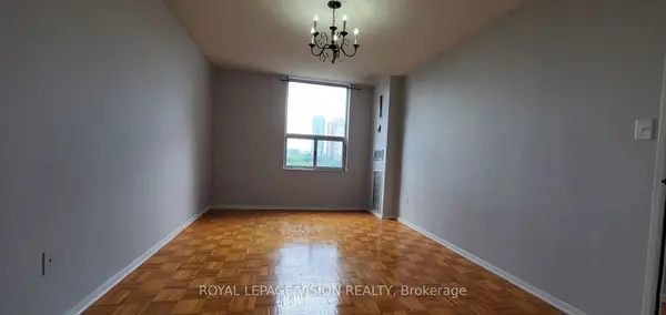 20 Edgecliff Golfway #1202, Toronto C11, ON M3C 3A4