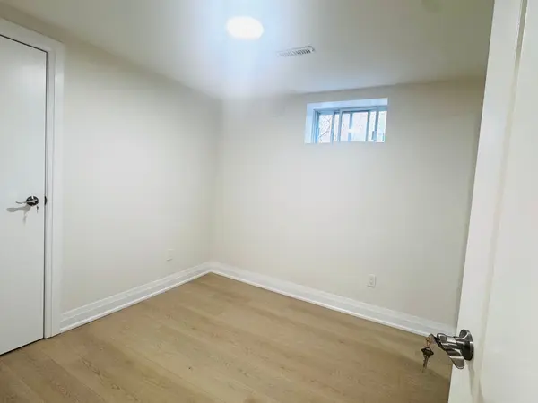 26 Goodview RD #Basement, Toronto C15, ON M2J 2K5