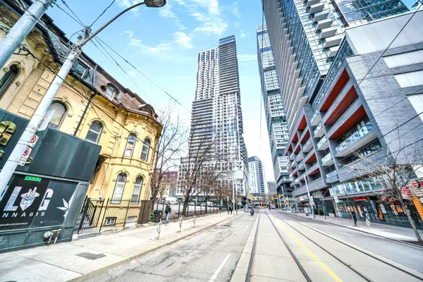 251 Jarvis ST #3512, Toronto C08, ON M5B 0C3