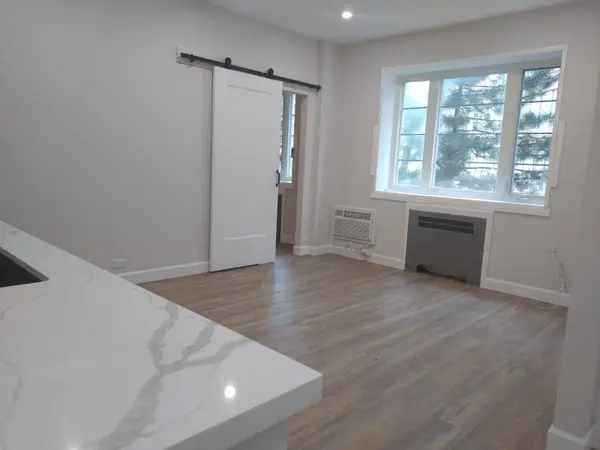 26 St Joseph ST #504, Toronto C01, ON M4Y 1J9