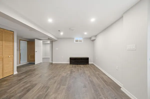 32 Hearne CRES #Basement, Ajax, ON L1T 3P5